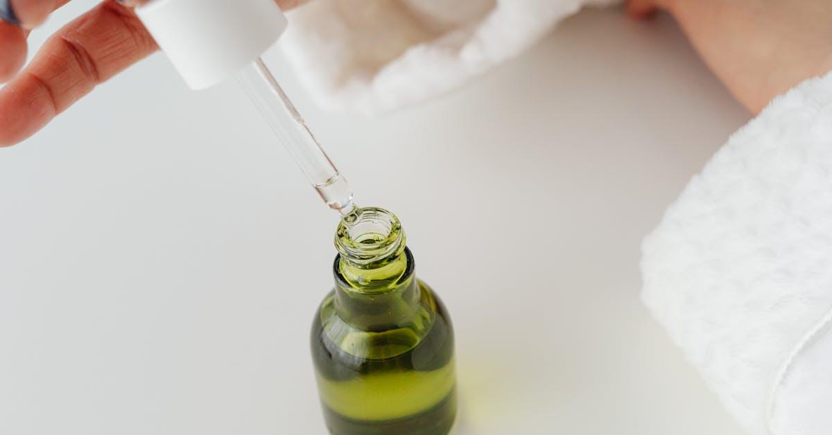 Kropla magnolii dla cery wrażliwej: serum, które wycisza, rozświetla i chroni